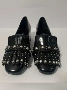 Nine West Black Leather Women's Flats With Fringe And Studs Loafer Edgy Bold 5.5